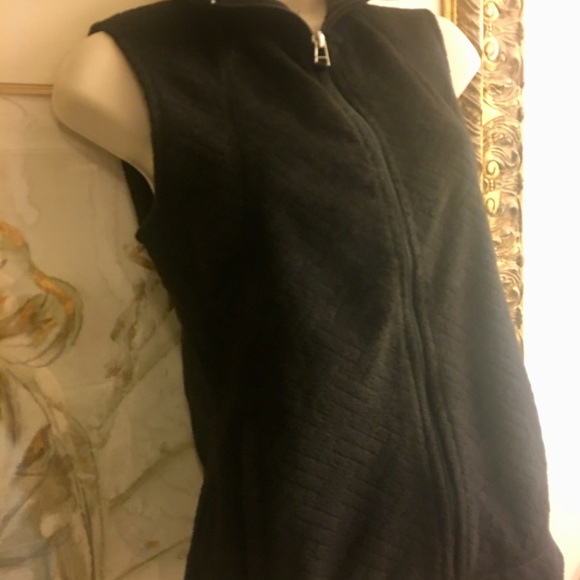 New Fleece Vest - Petite Small - Picture 3 of 5